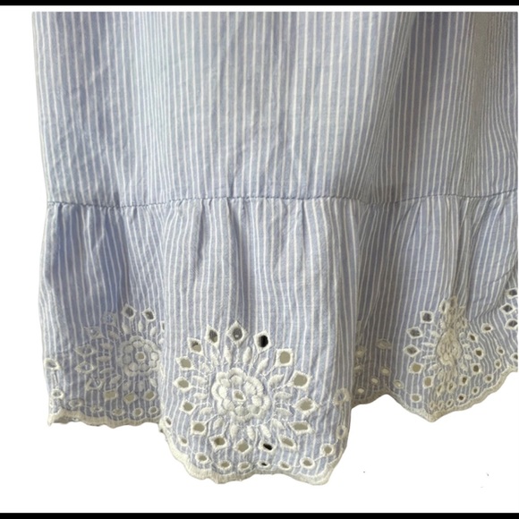 🌸Lord and Taylor cotton stripe blouse , top - Picture 3 of 6